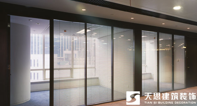 <a href=http://m.ca437rpuy.cn/ target=_blank class=infotextkey>合肥辦公室裝修</a>玻璃